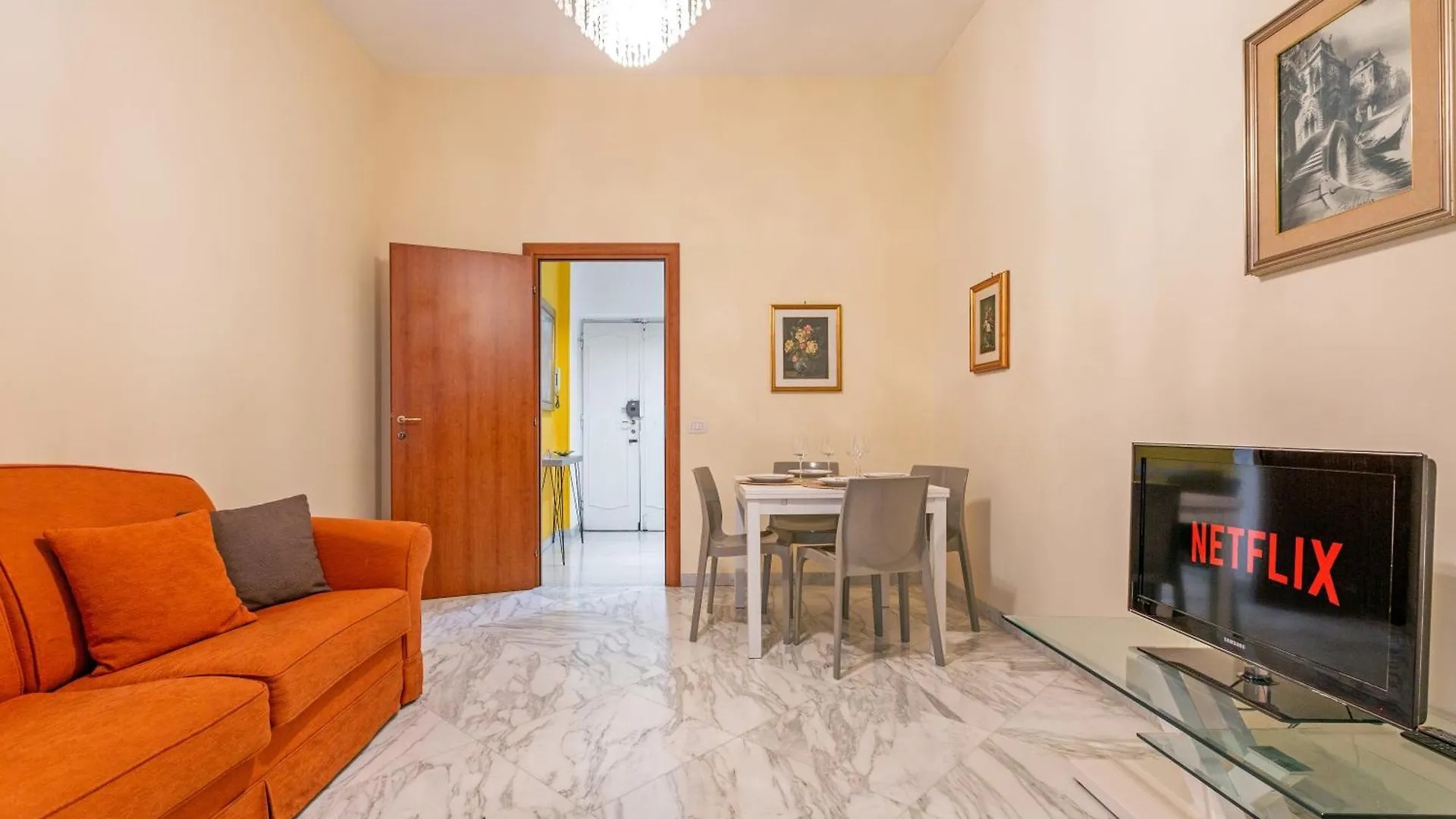 10 Minutes By Car From St Peter'S Basilica Apartment
