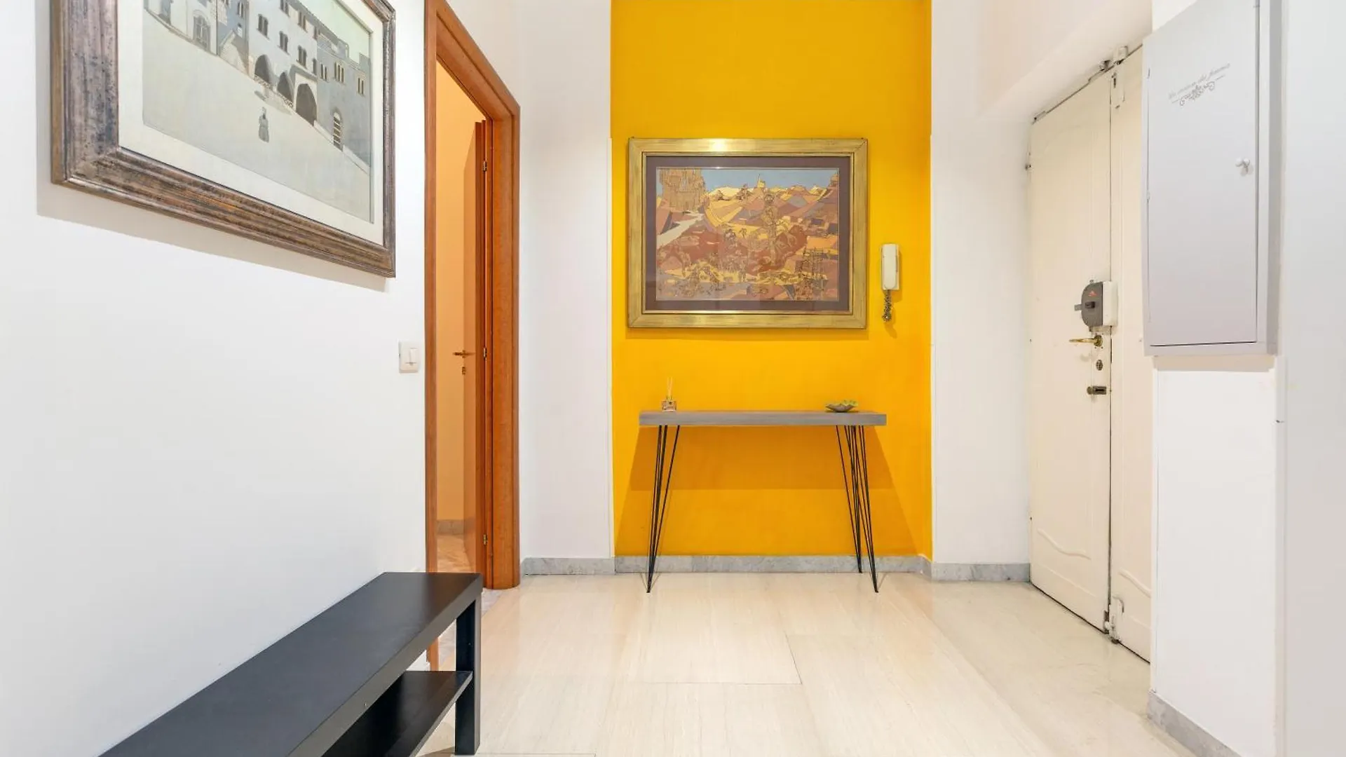 10 Minutes By Car From St Peter'S Basilica Apartment